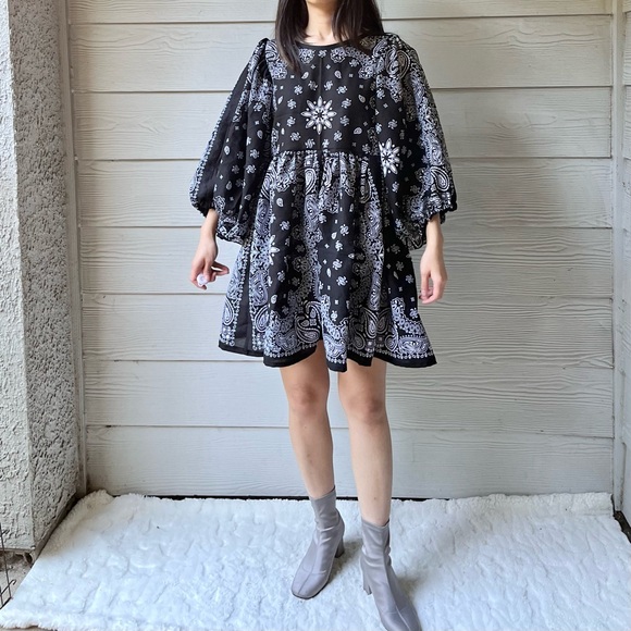 Made To Order | Handmade Bandana Dress -Black-Puff Sleeves - Picture 10 of 15